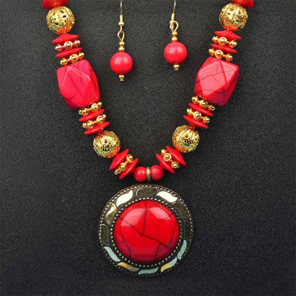 Beaded jewelry set