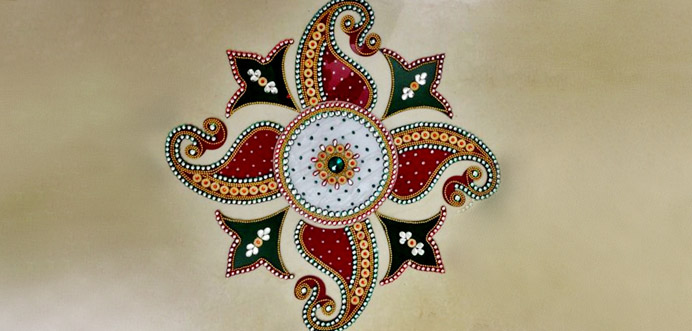 Decide the material you are going to fill the Rangoli with