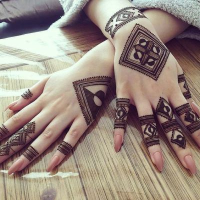 Geometric Unique Mehndi Designs