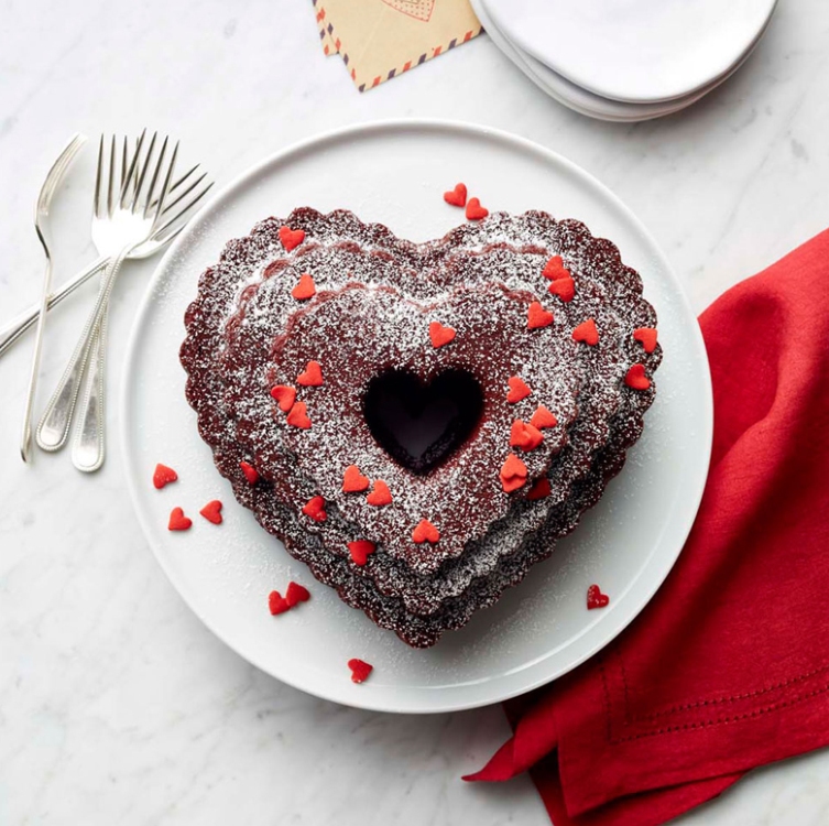 Speak Your Heart with a Heart Shape Cake