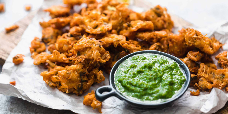 Vegetable Pakoras with Green Chutney