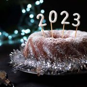 Best Lip-Smacking Cakes for New Year 2023 – Giftalove