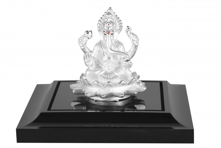 Lord Ganesha Statue