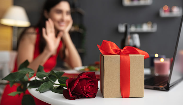 Say I Love You with These Valentine Gifts for Her 2023