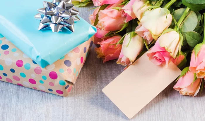 Are Flowers A Good Birthday Gift