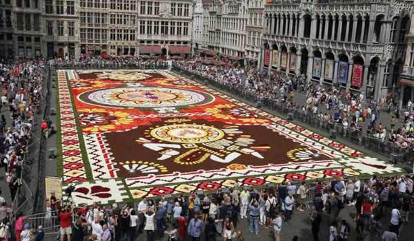 brussels flower carpet belgium