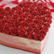 sweetness of anniversary cakes